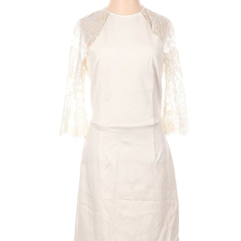 BB Dakota Cream Lace Long Sleeve Dress